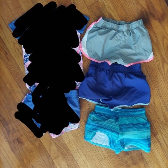 Champion athletic bundle, size small - Picture 6 of 12